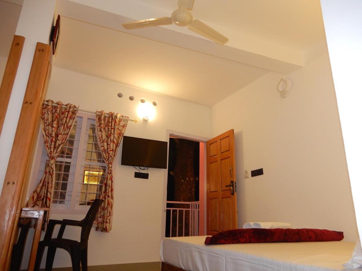 Drizzle Valley Cottage Munnar Εξωτερικό φωτογραφία