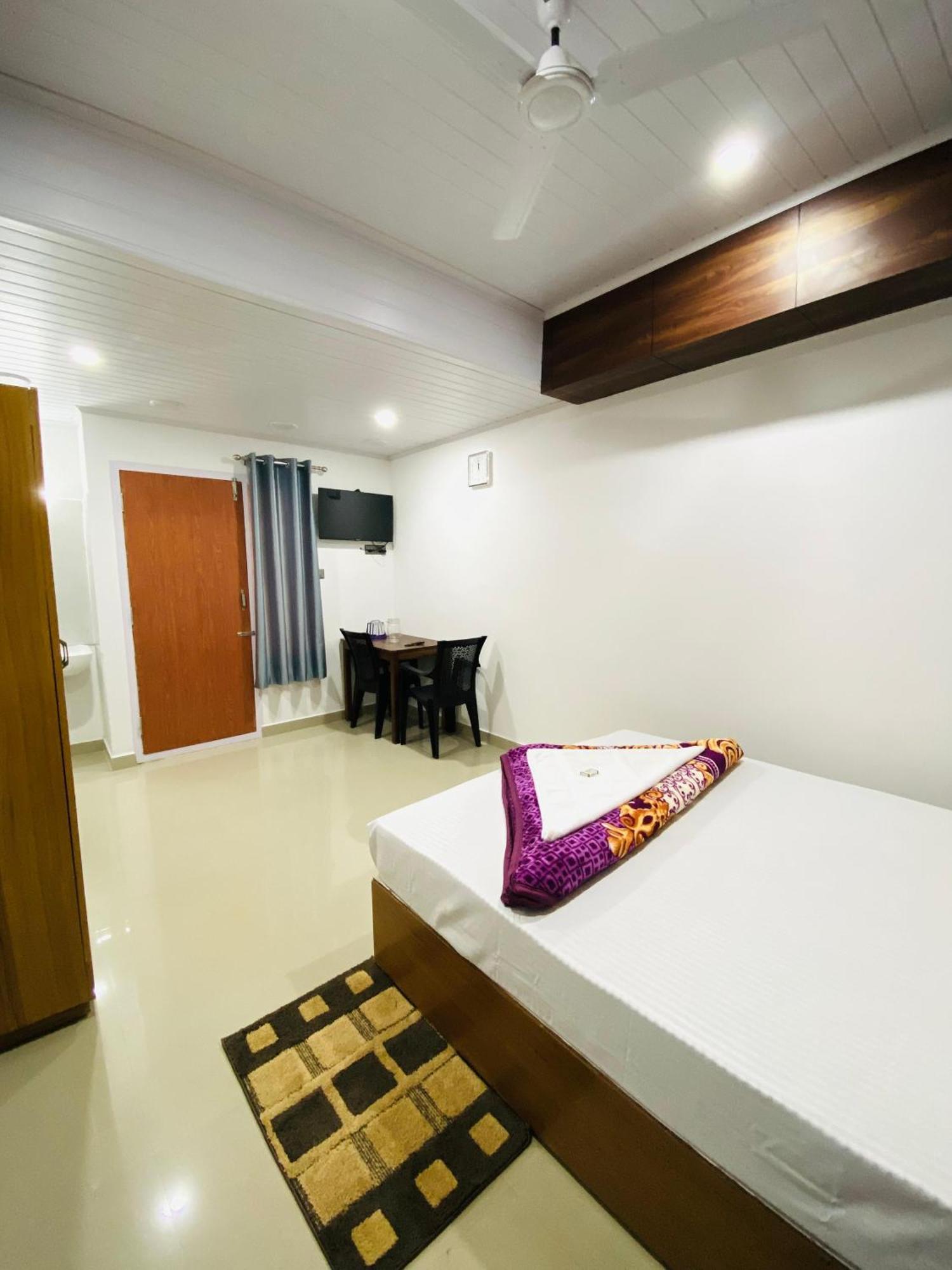 Drizzle Valley Cottage Munnar Εξωτερικό φωτογραφία