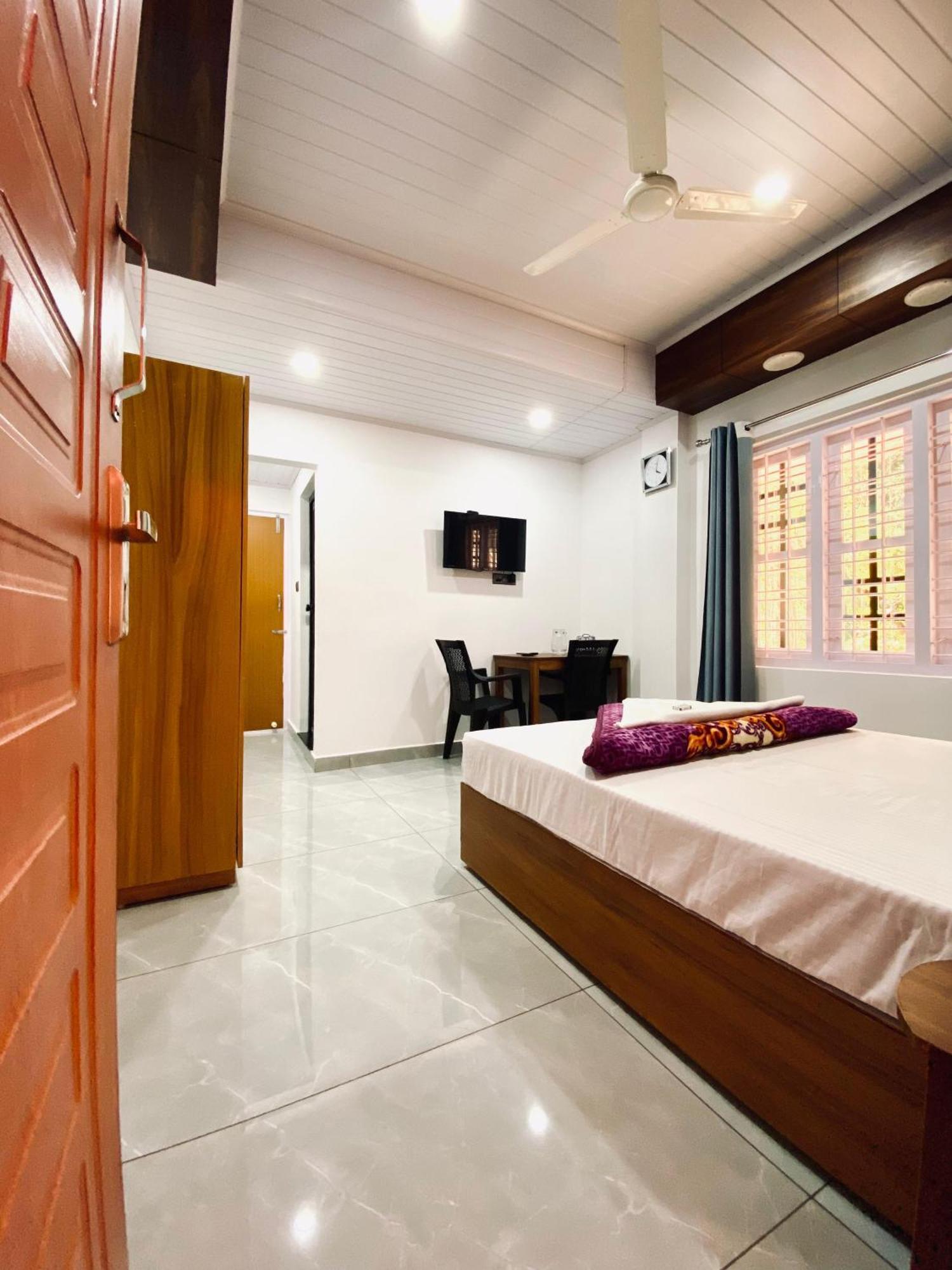 Drizzle Valley Cottage Munnar Εξωτερικό φωτογραφία